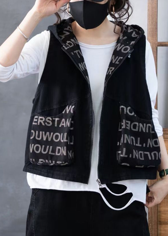 Beautifully Finished Coat in a Timeless Design