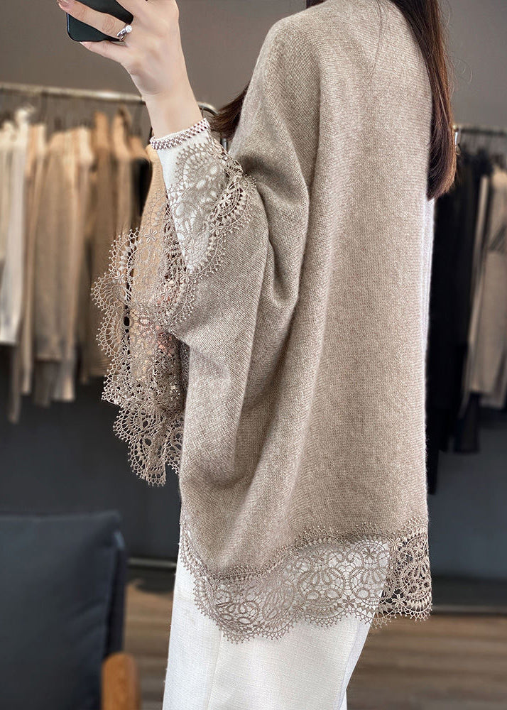 Well Tailored Cardigan with a Graceful Silhouette