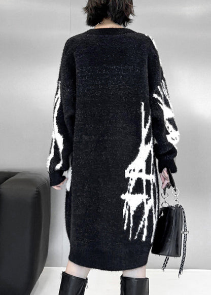 Gracefully Styled Sweater for Any Occasion