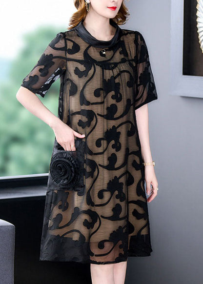 Sophisticated Dress with a Clean Classic Look