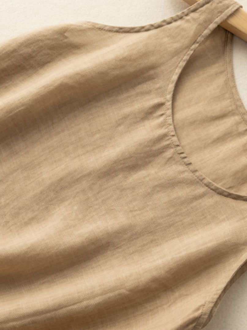 Beautifully Finished Garment in a Timeless Design