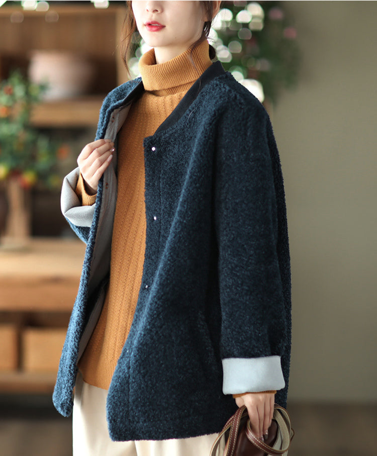 Beautifully Finished Coat in a Timeless Design