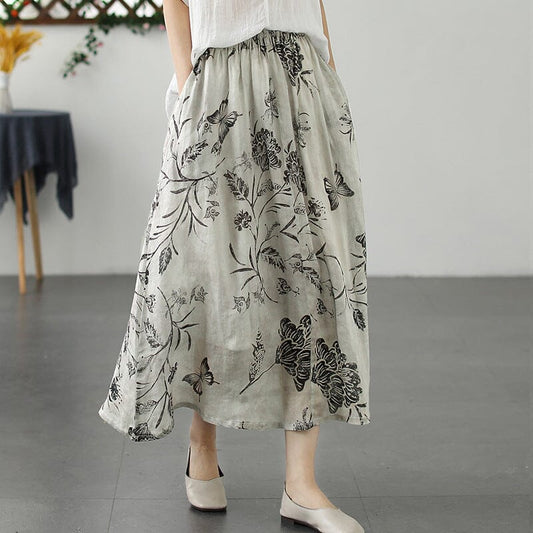 Effortlessly Elegant Garment with a Timeless Design