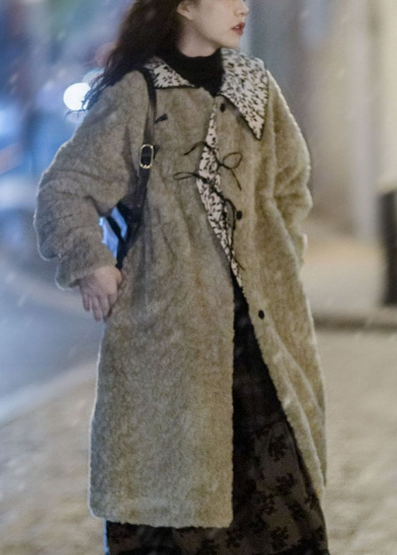 Sophisticated Coat with a Clean Classic Look