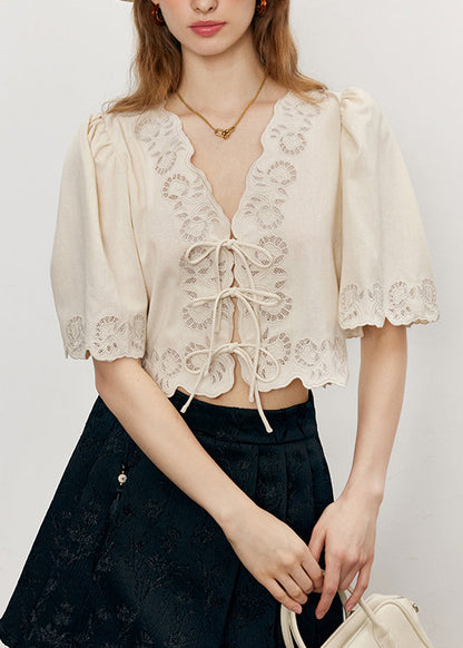 Beautifully Finished Top in a Timeless Design