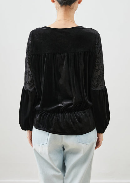Polished Top with an Effortless Classic Look