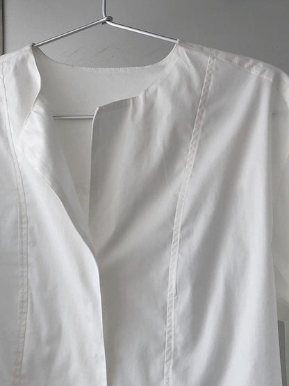 Effortlessly Elegant Shirt with a Timeless Design