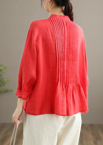 Well Tailored Blouse with a Graceful Silhouette