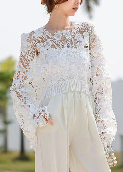 Effortlessly Elegant Top with a Timeless Design