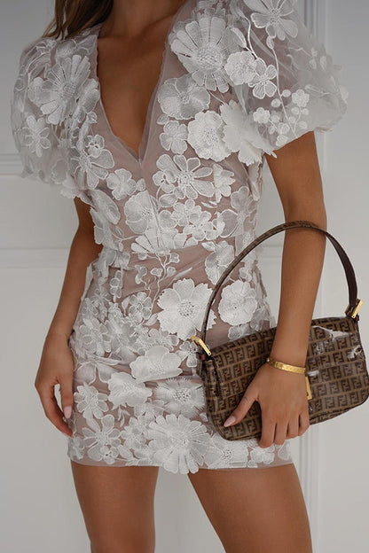 Beautifully Crafted Dress in a Classic Style