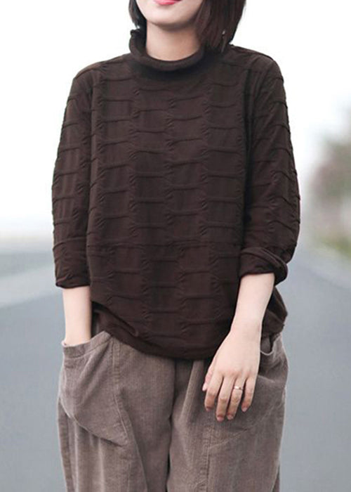 Classic Vintage Shirt with a Flattering Fit