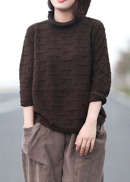 Classic Vintage Shirt with a Flattering Fit