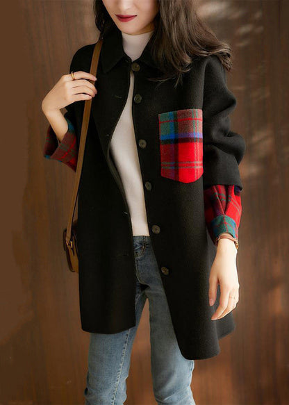 Well Tailored Coat with a Graceful Silhouette