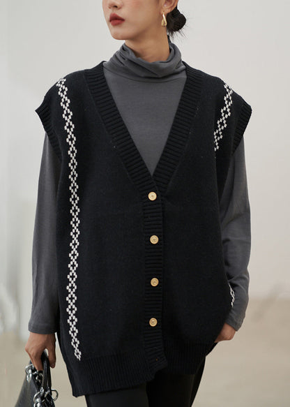 Well Tailored Coat with a Graceful Silhouette