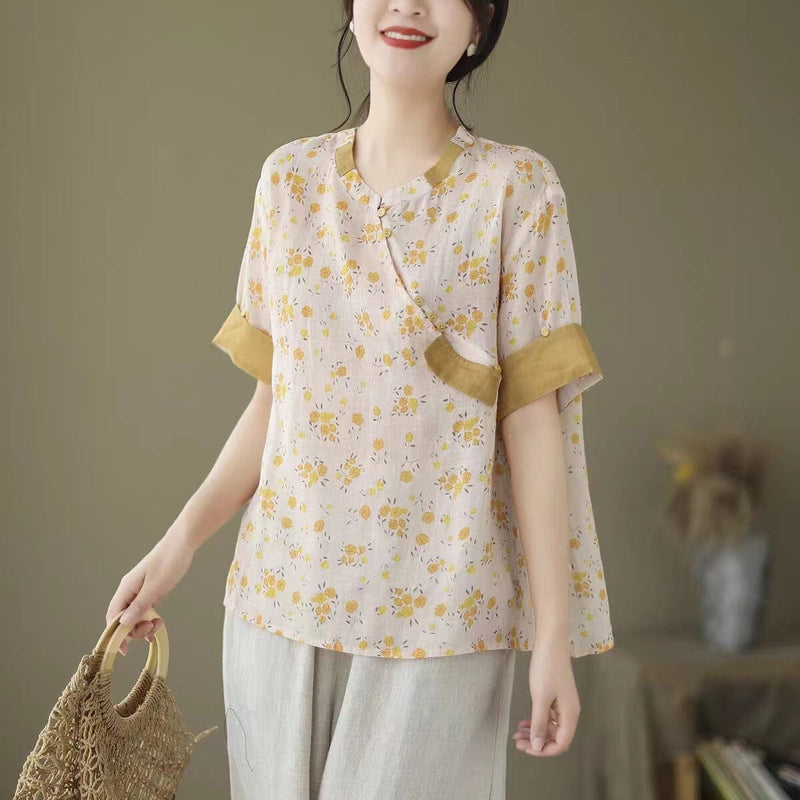 Beautifully Crafted Blouse in a Classic Style