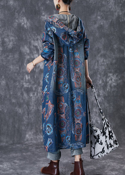 Well Tailored Coat with a Graceful Silhouette