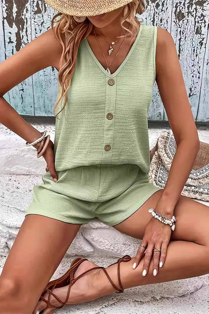 Beautifully Finished Top in a Timeless Design