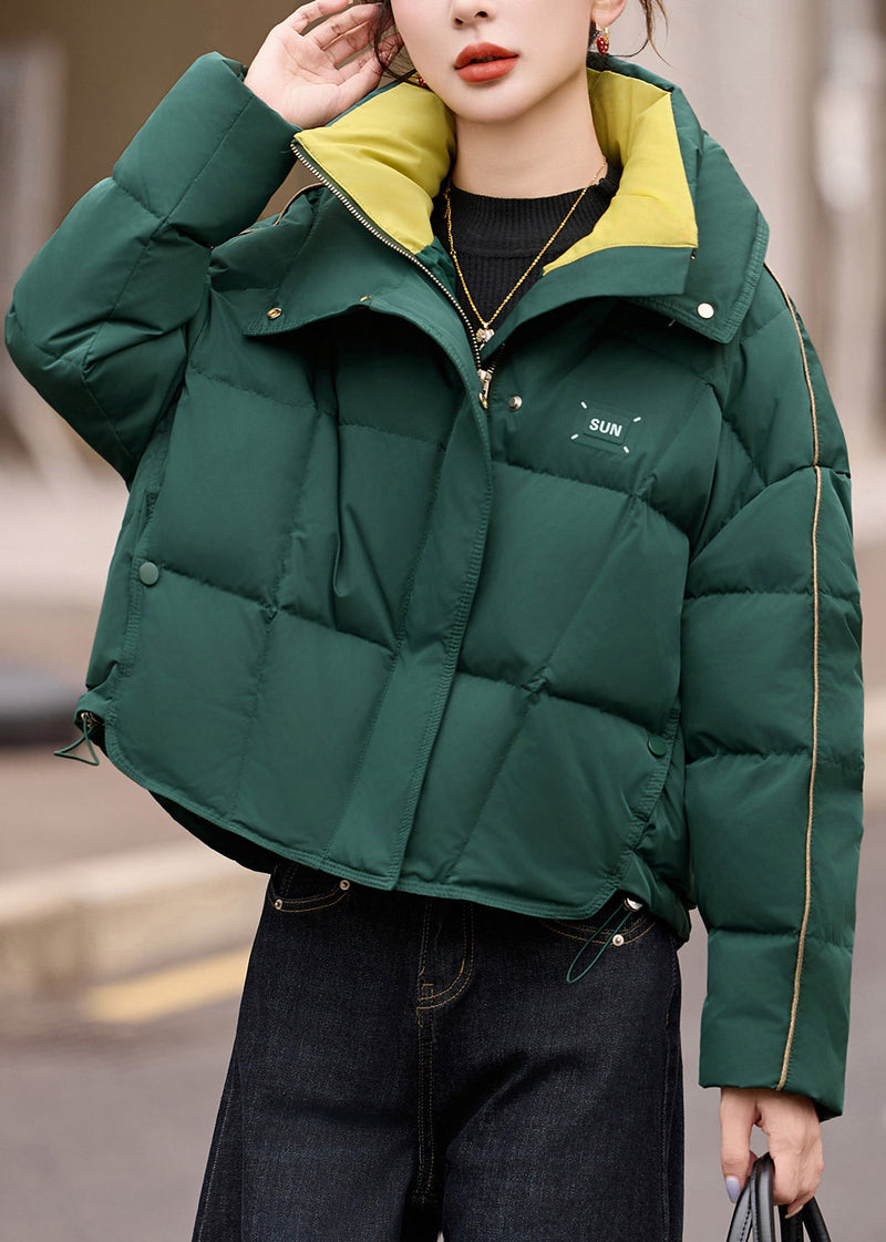 Elegantly Styled Coat for Everyday Wear