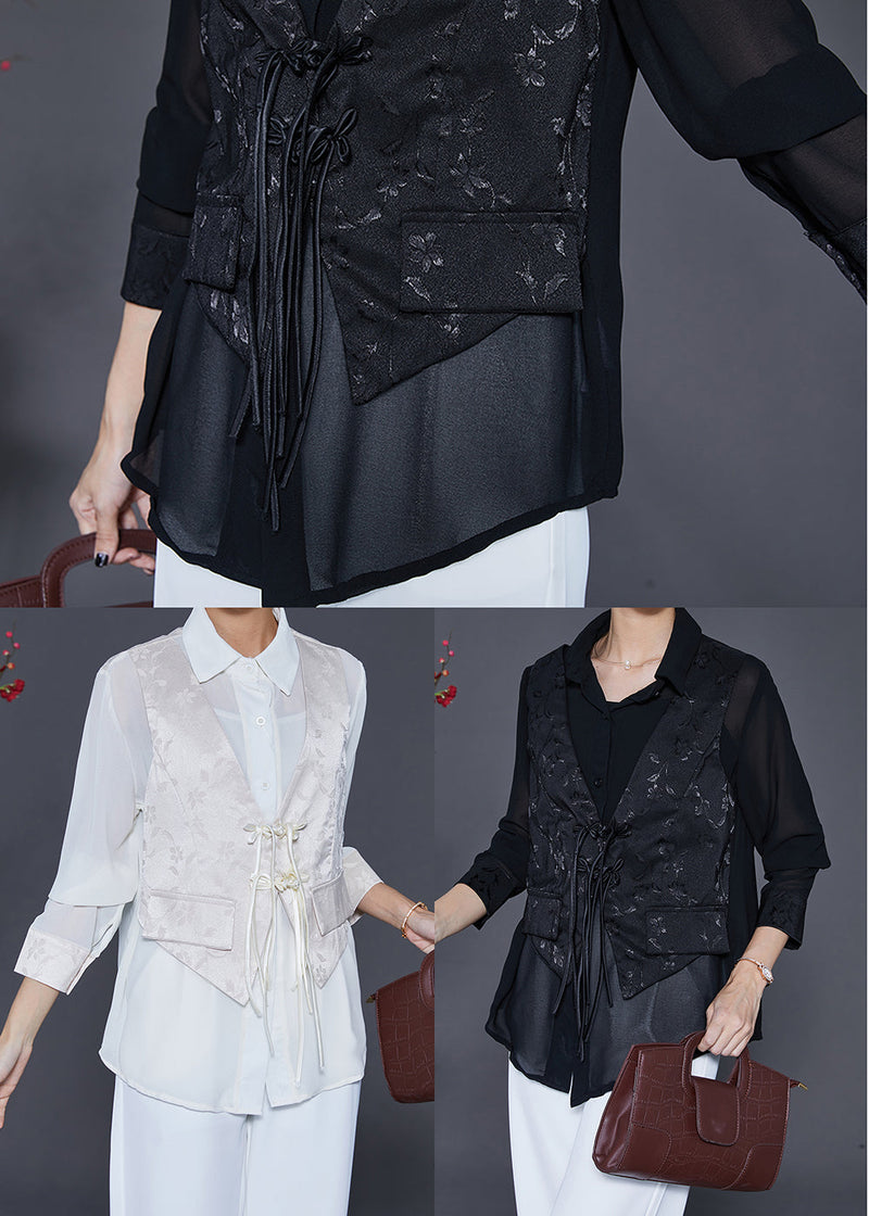 Classic Vintage & Enduringly Stylish Blouse