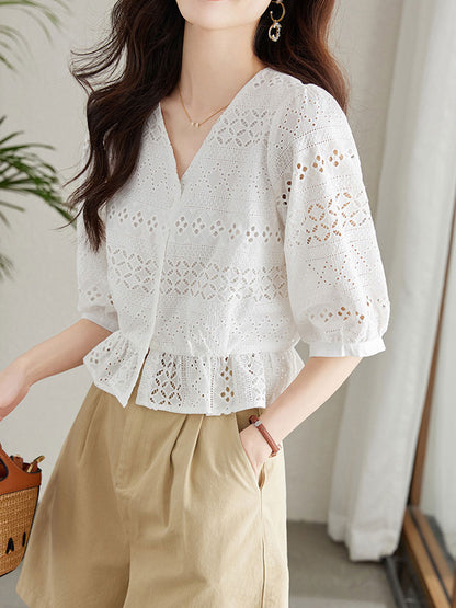 Classic Vintage & Enduringly Stylish Blouse