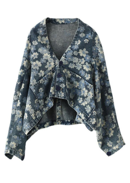 Sophisticated Coat with a Clean Classic Look