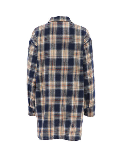 Sophisticated Blouse with a Clean Classic Look