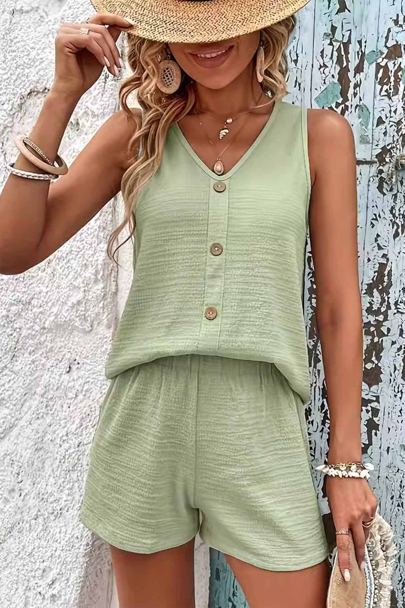 Beautifully Finished Top in a Timeless Design