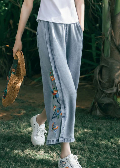 Classic Vintage Pants with a Flattering Fit