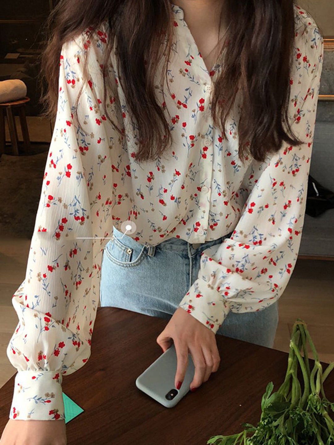 Classic Vintage Blouse with a Flattering Fit