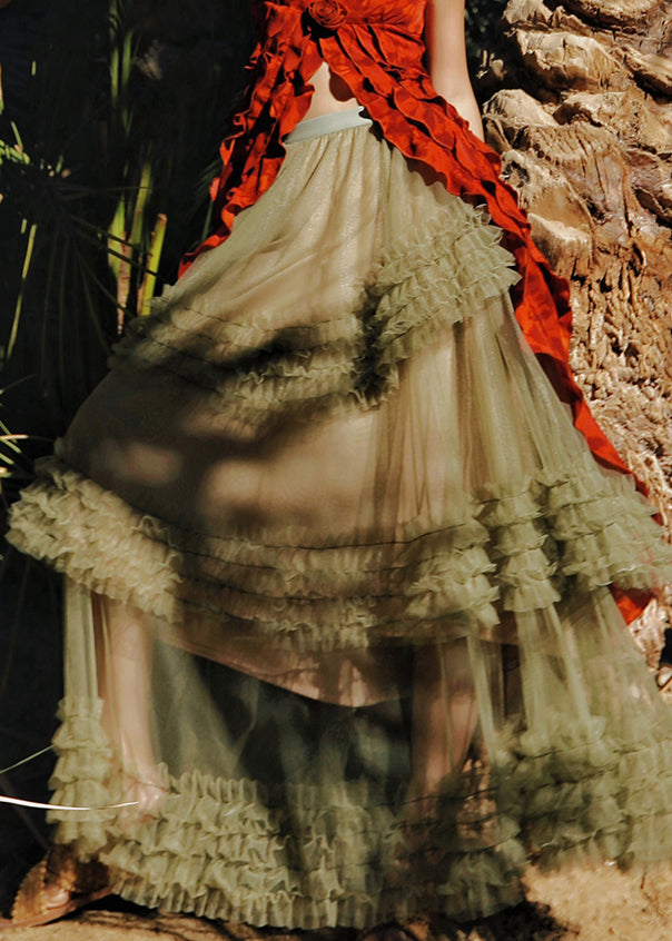 Well Tailored Garment with a Graceful Silhouette