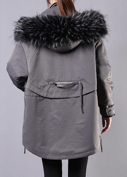 Gracefully Styled Coat for Any Occasion
