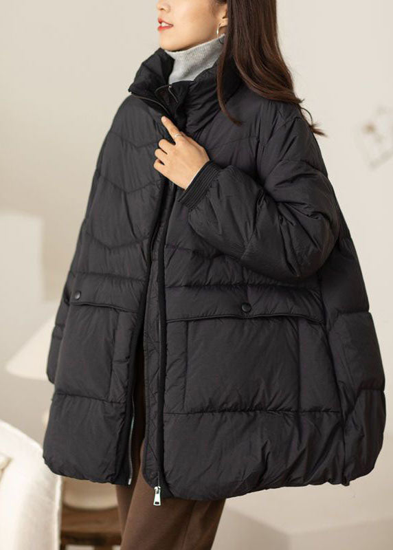 Effortlessly Elegant Coat with a Timeless Design