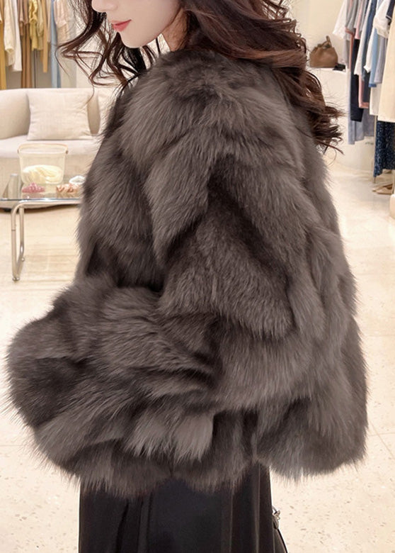 Classic Vintage & Enduringly Stylish Coat