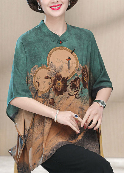 Effortlessly Elegant Top with a Timeless Design