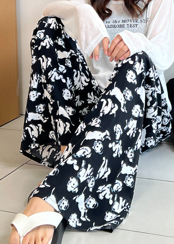 A Vintage Style Pants with Delicate Timeless Details