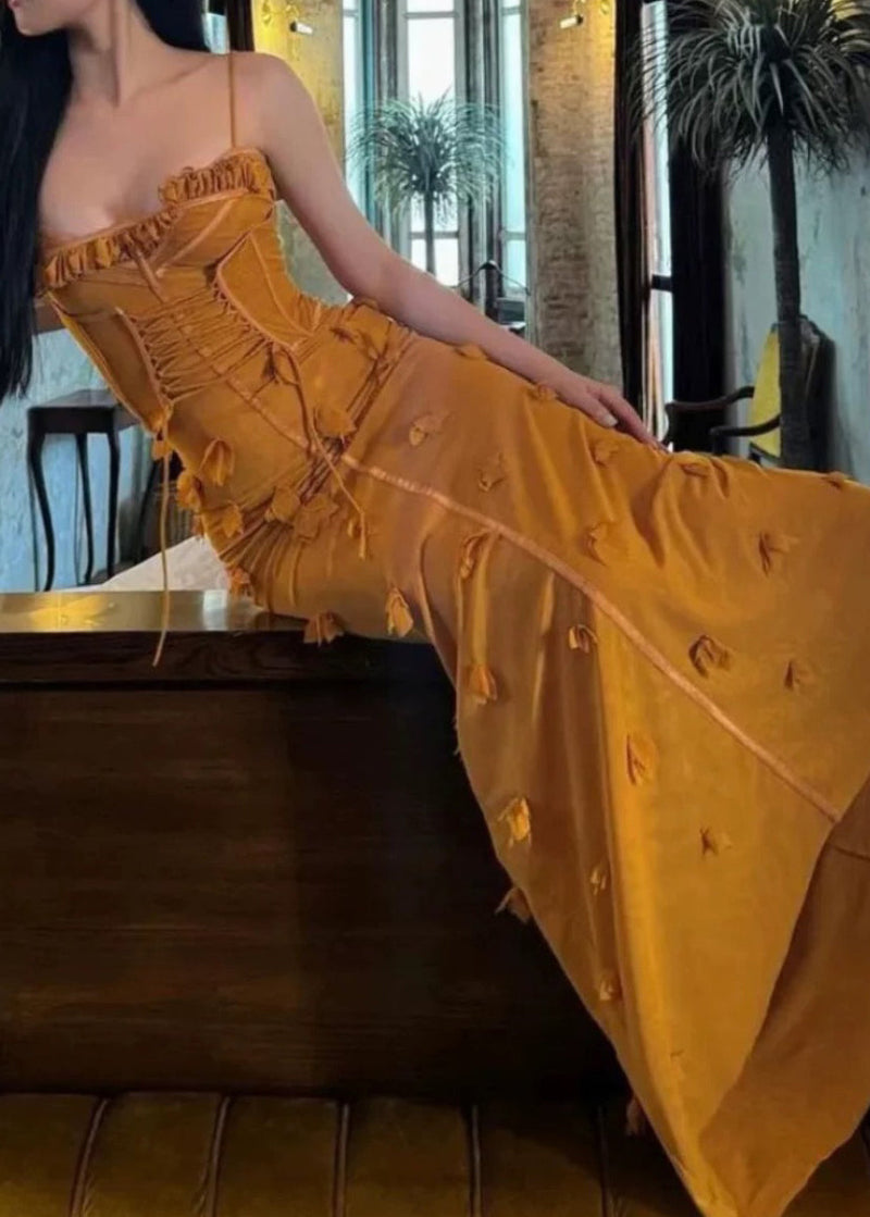 Classic Vintage Garment with a Flattering Fit