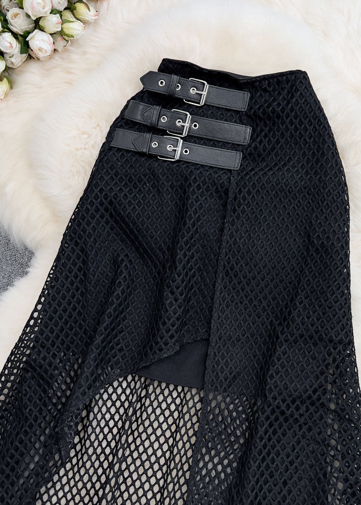 Sophisticated Garment with a Clean Classic Look