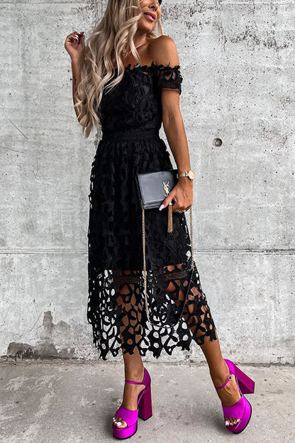 Well Tailored Dress with a Graceful Silhouette