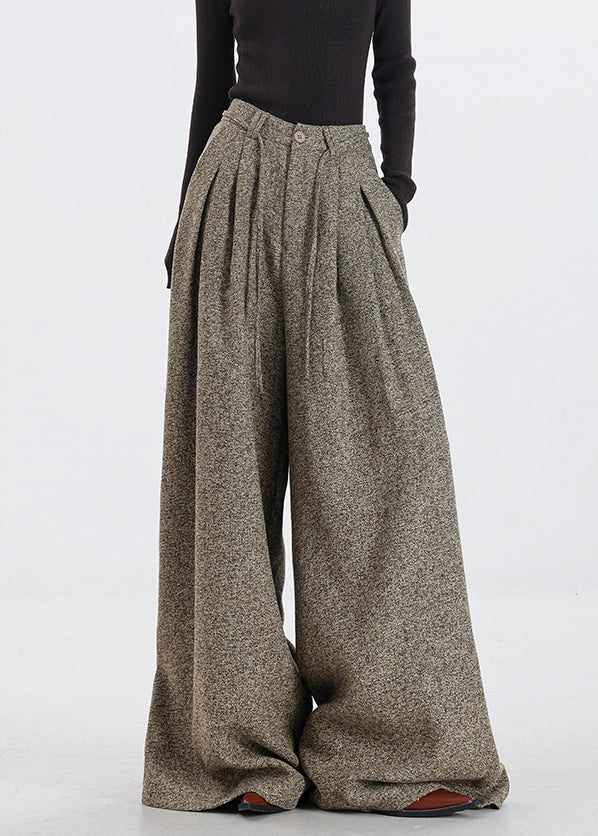 Gracefully Styled Pants for Any Occasion
