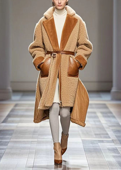 Classic Vintage & Enduringly Stylish Coat