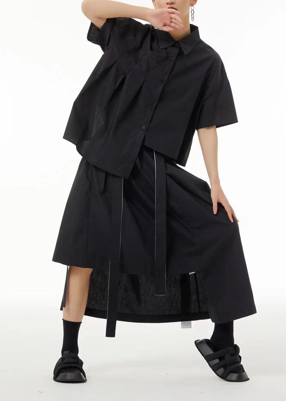 Beautifully Crafted Blouse in a Classic Style