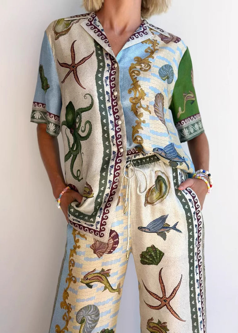Classic Vintage Shirt with a Flattering Fit