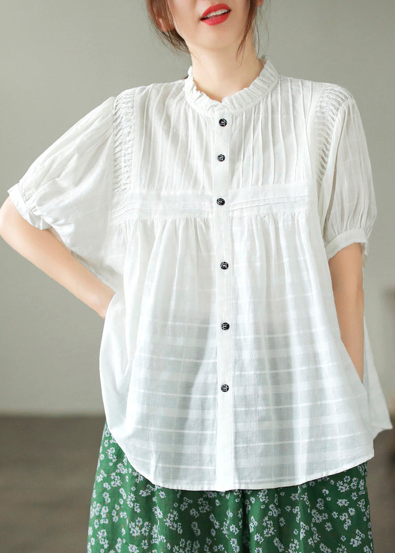 Effortlessly Elegant Top with a Timeless Design