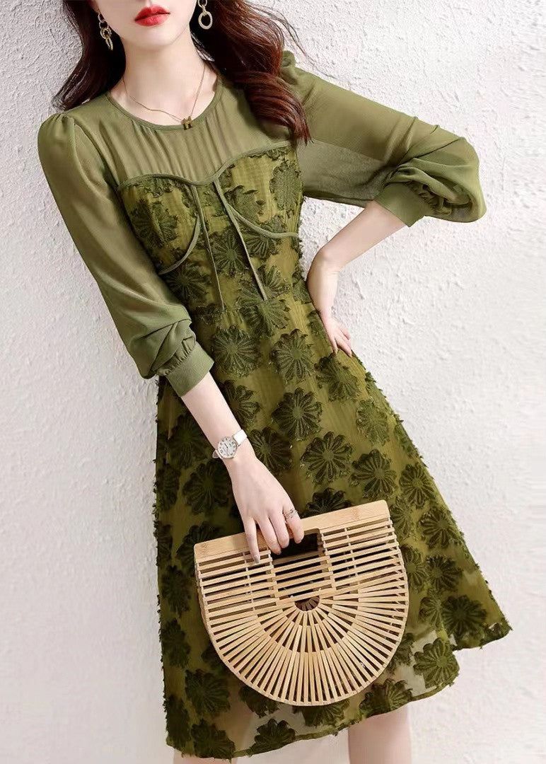 Polished Dress with an Effortless Classic Look