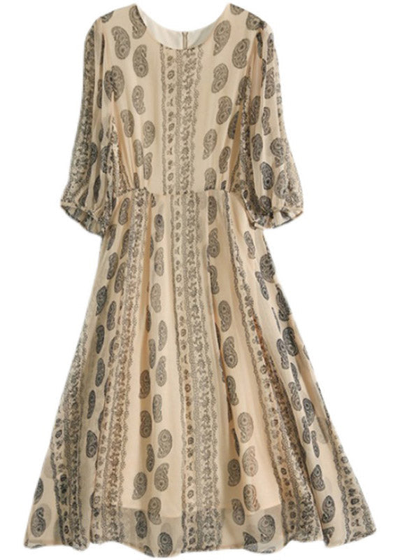 Polished Dress with an Effortless Classic Look
