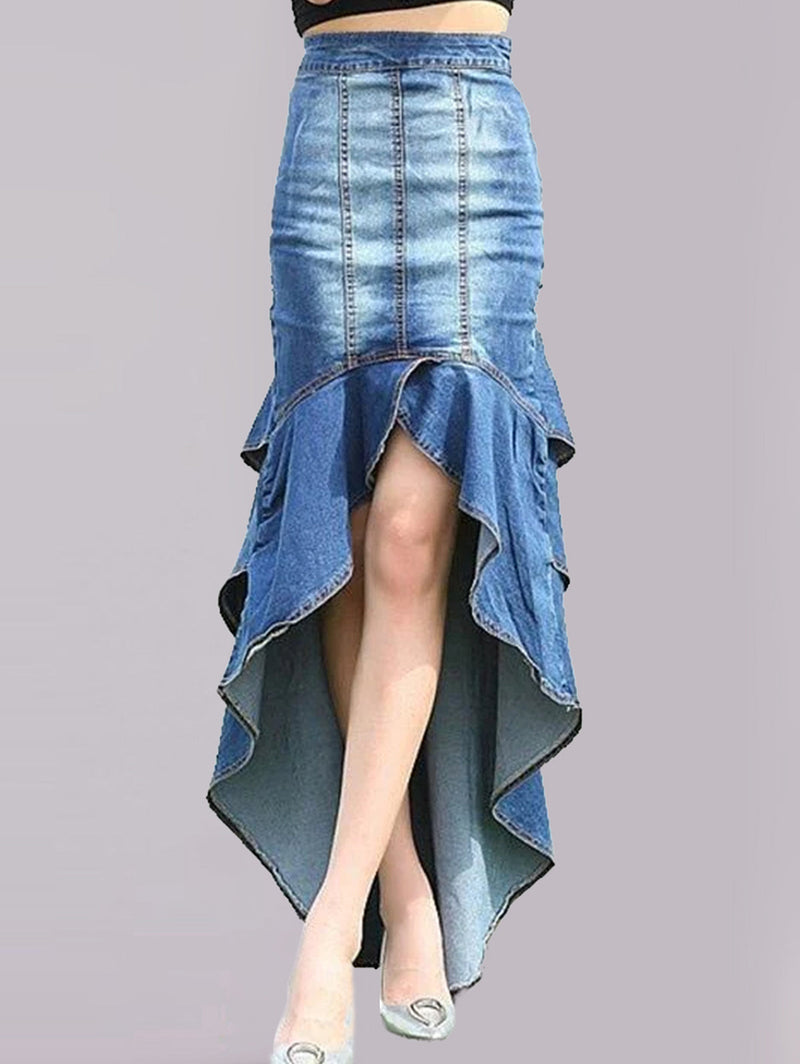 Gracefully Styled Garment for Any Occasion