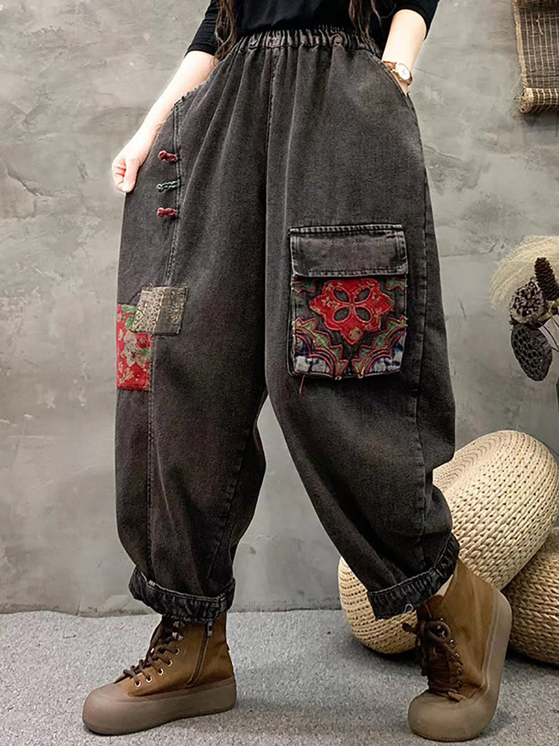 Effortlessly Elegant Pants with a Timeless Design