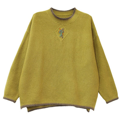 Effortlessly Elegant Sweater with a Timeless Design