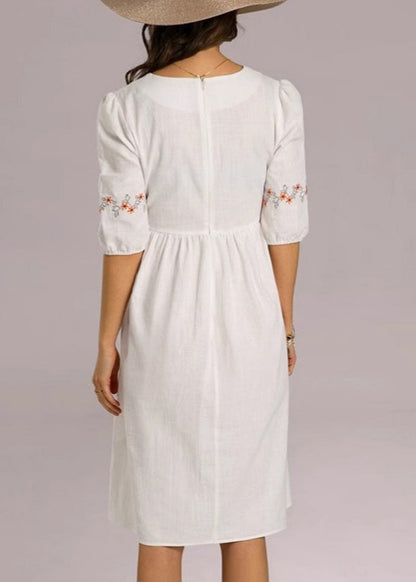 Classic Vintage Dress with a Flattering Fit
