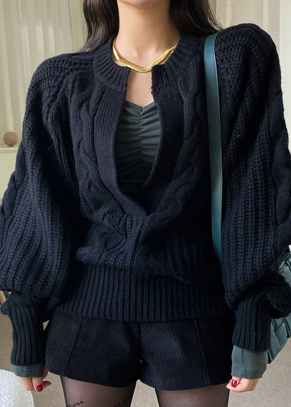 Elegantly Styled Sweater for Everyday Wear